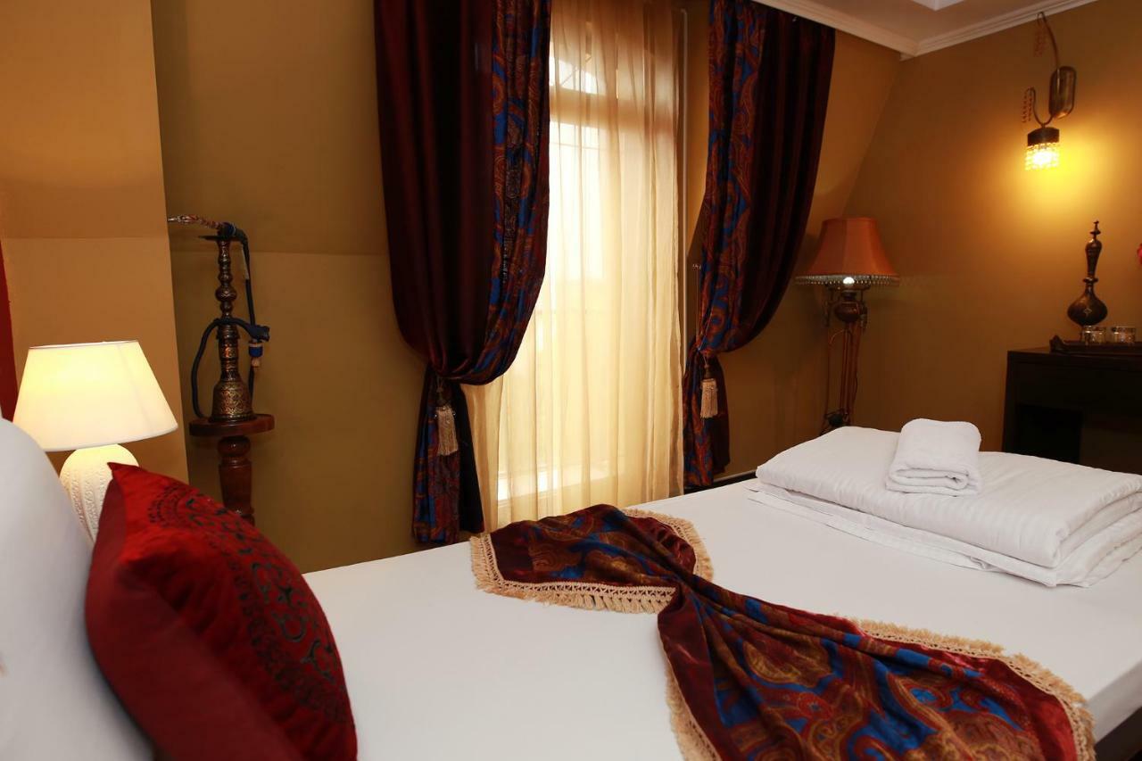 Hotel-Pensiunea Zefir Timişoara Exteriör bild